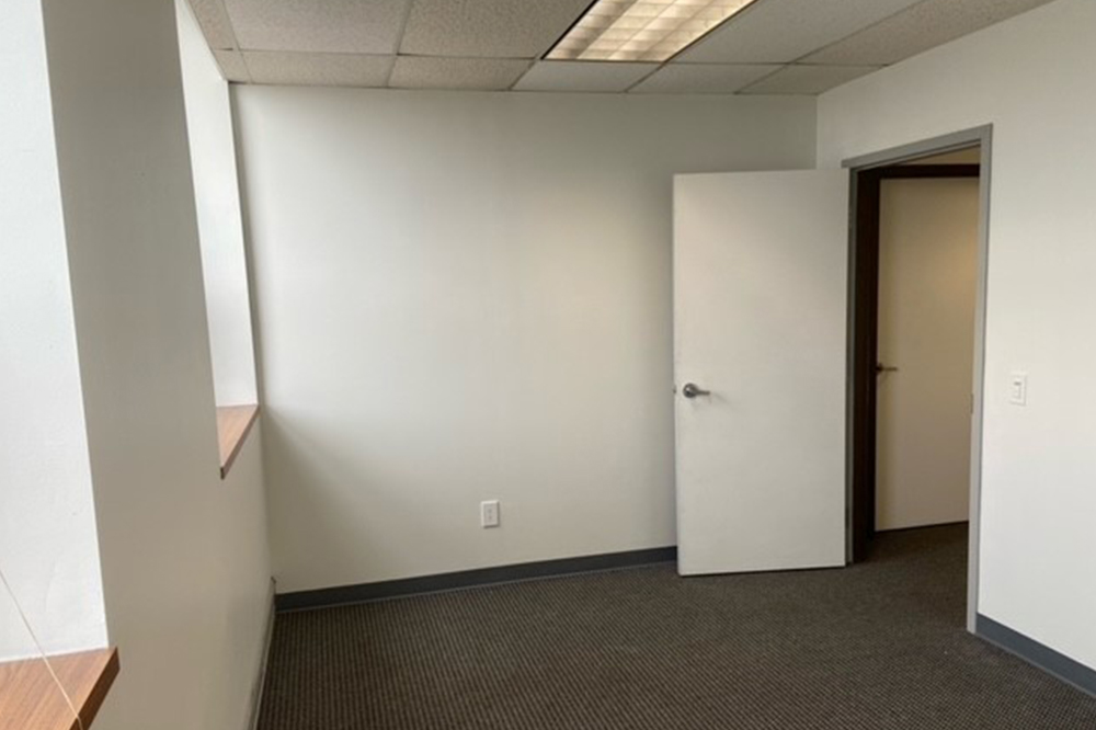 property with office space for rent at 212E, 3100 East 45th Street, Cleveland, OH 44127, USA