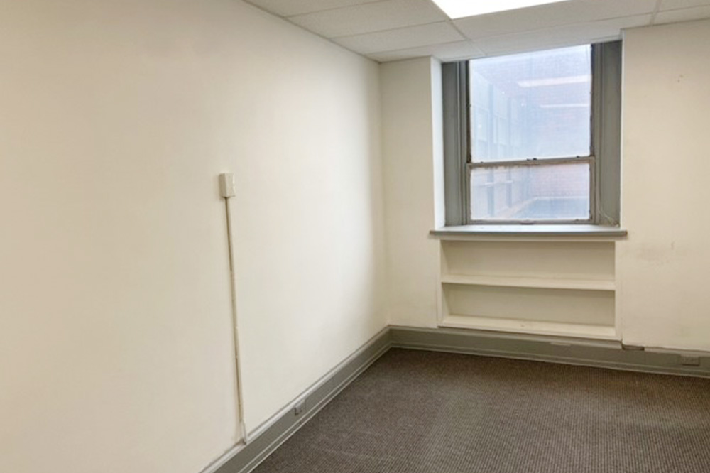 3100 East 45th Street - 86x234-sm