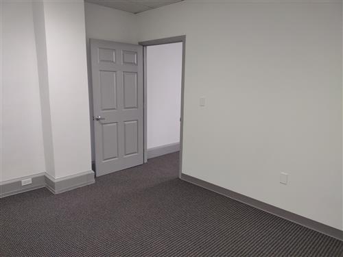 3100 East 45th Street - 86x375-sm