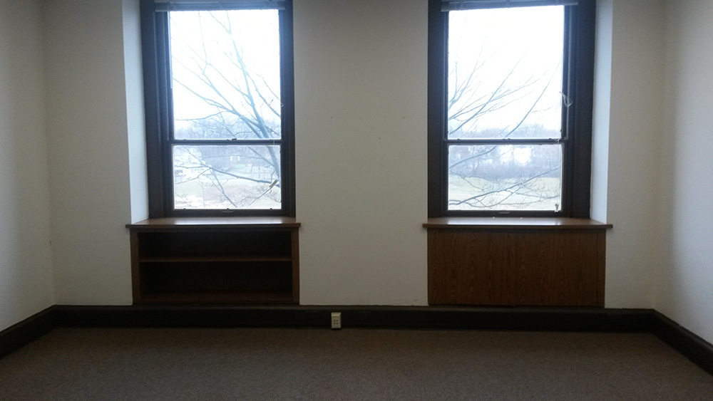 3100 East 45th Street - 86x412-sm