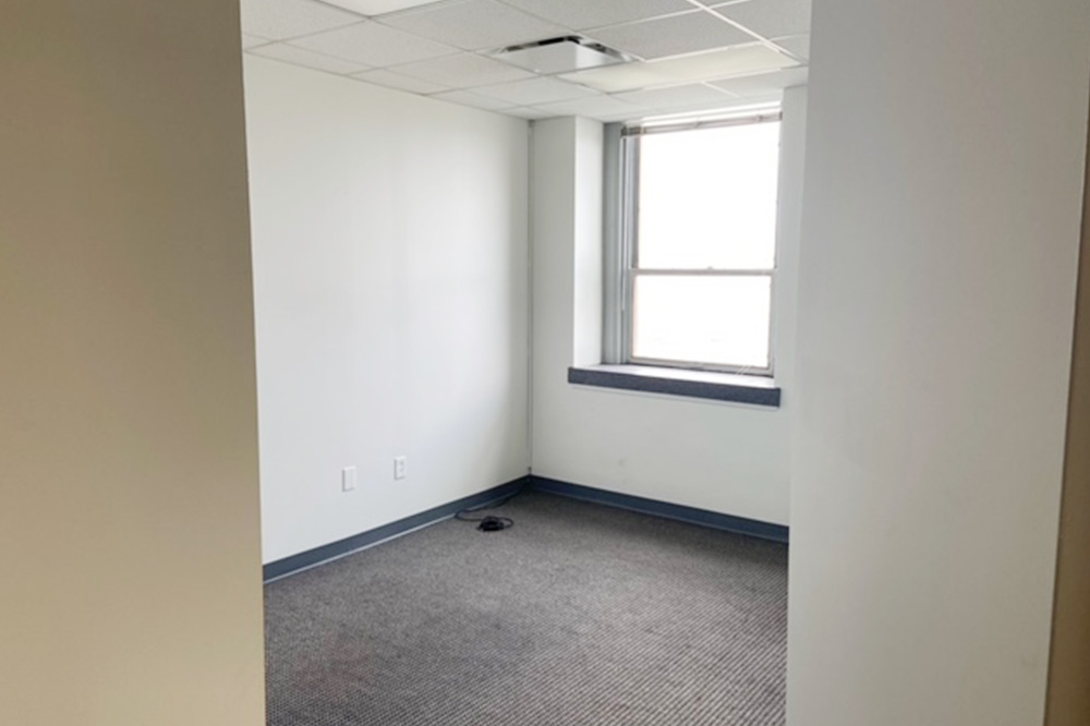 3100 East 45th Street - 86x528-sm