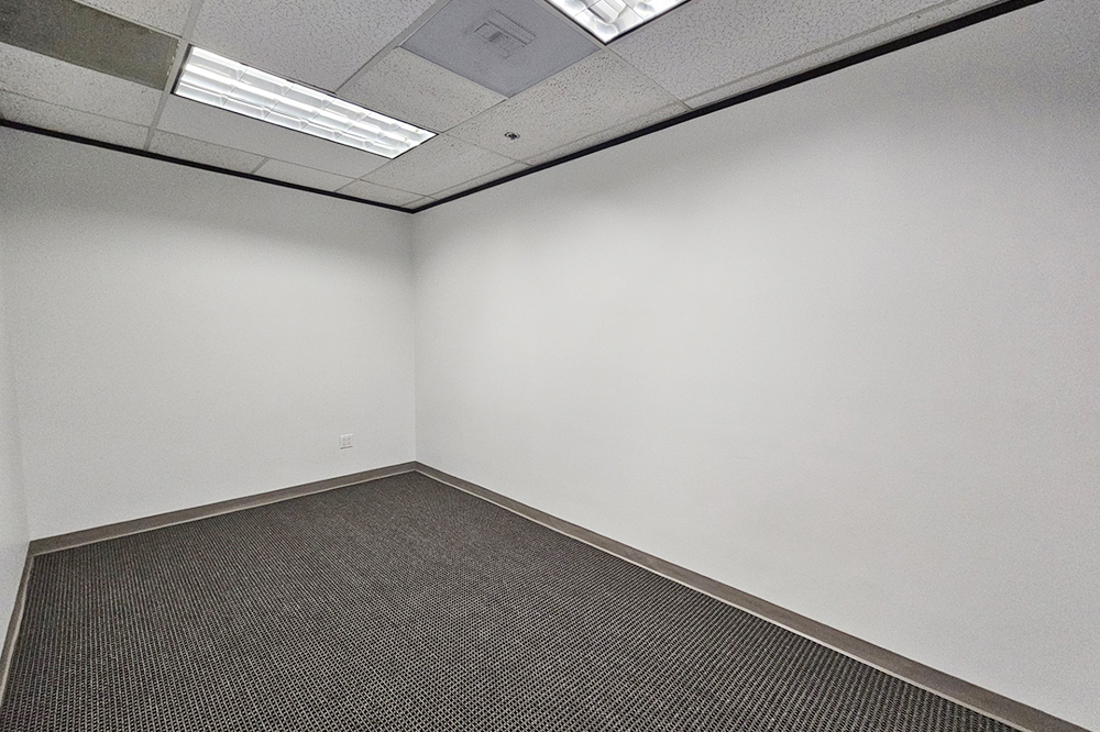 property with office space for rent at 936, 14405 Walters Road, Houston, TX 77014, USA