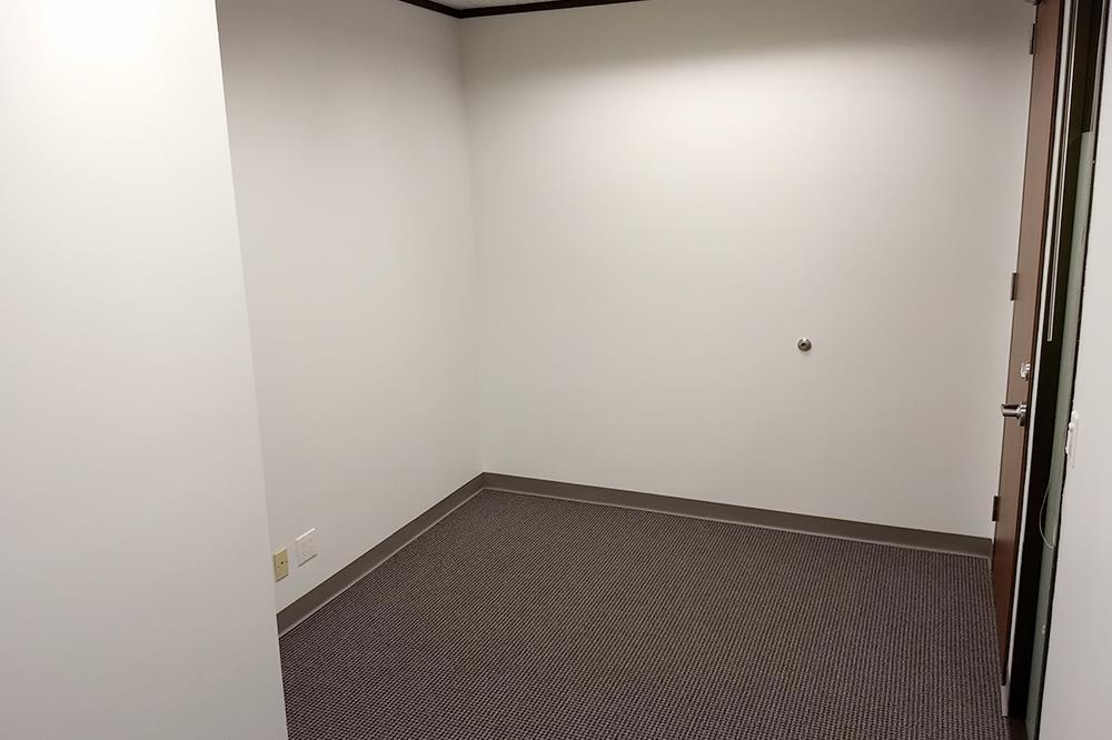 property with office space for rent at 940, 14405 Walters Road, Houston, TX 77014, USA