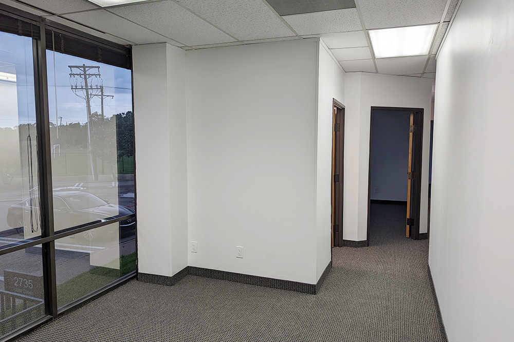 2735-2775 Villa Creek Dr - 90xA-145-sm