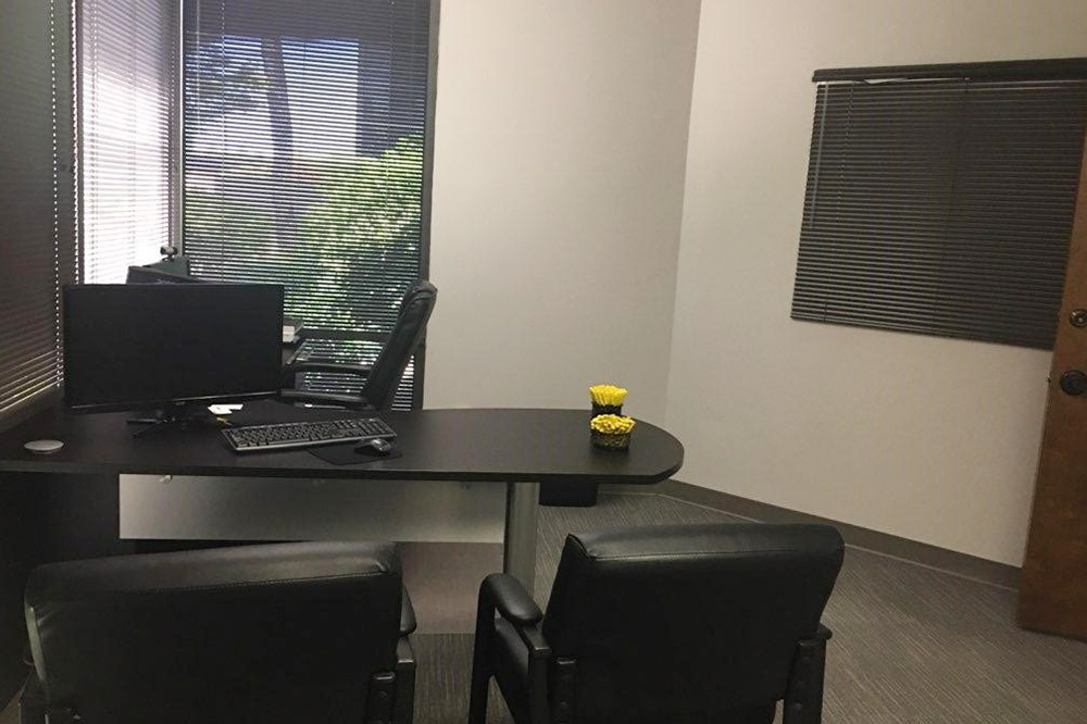 5-075234Office-150-5.jpg