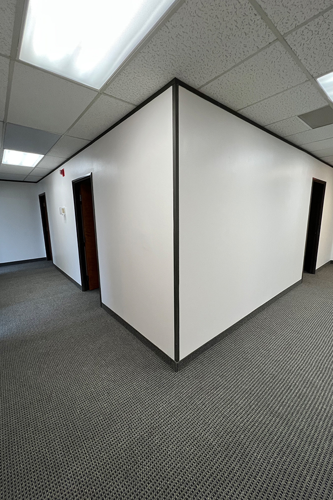 2735-2775 Villa Creek Dr - 90xA-240-sm