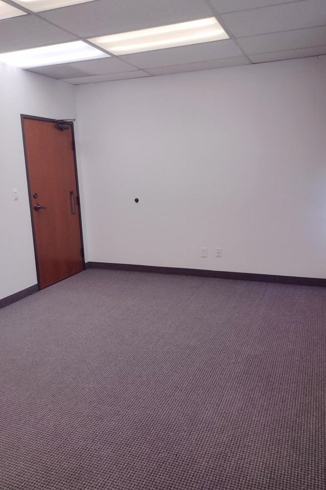 2735-2775 Villa Creek Dr - 90xA-264-sm