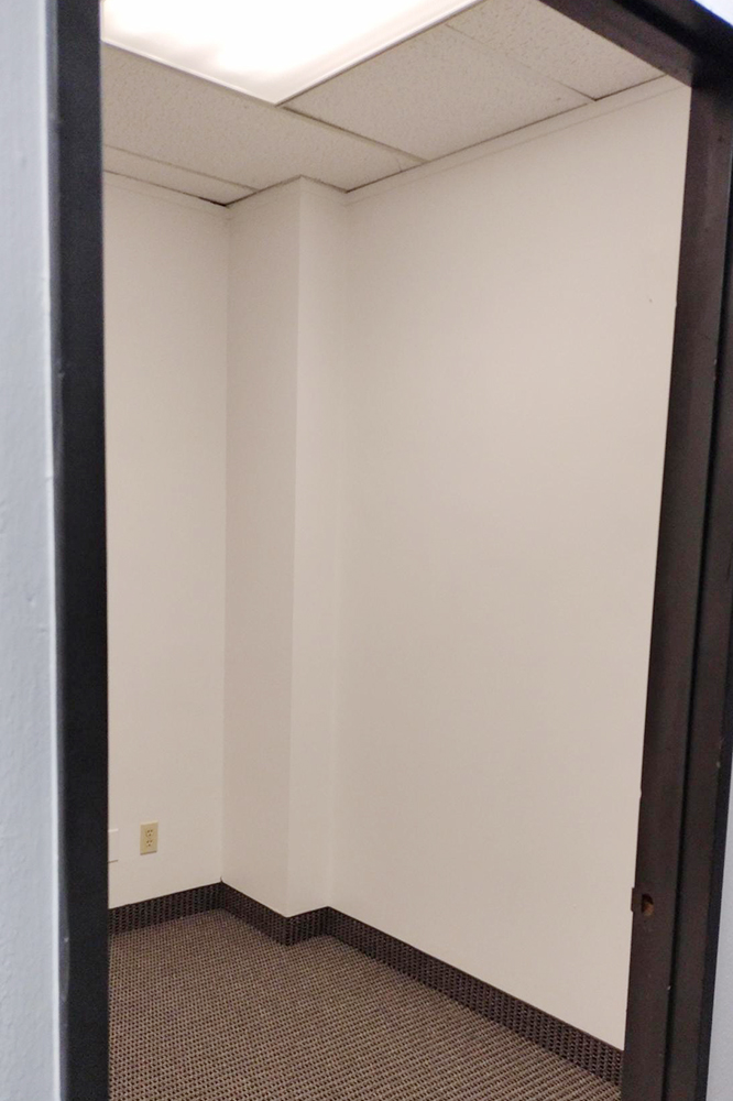 2735-2775 Villa Creek Dr - 90xB-135S-sm