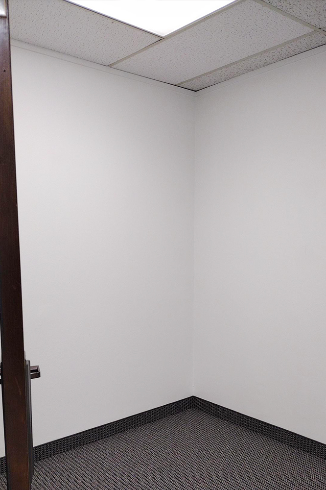 2735-2775 Villa Creek Dr - 90xB-135S-sm