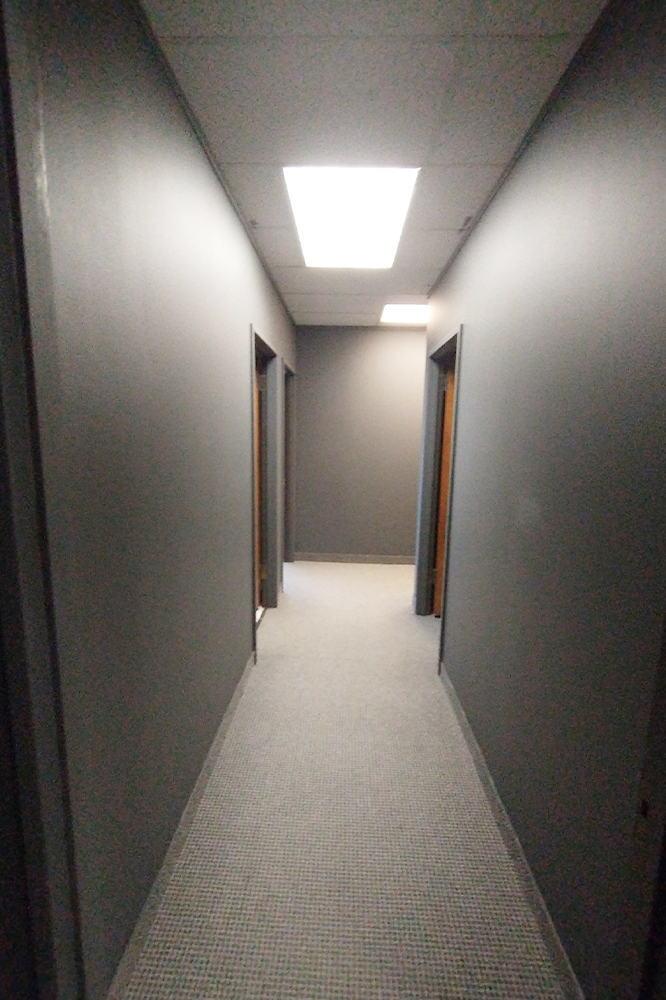 2735-2775 Villa Creek Dr - 90xB-240-sm