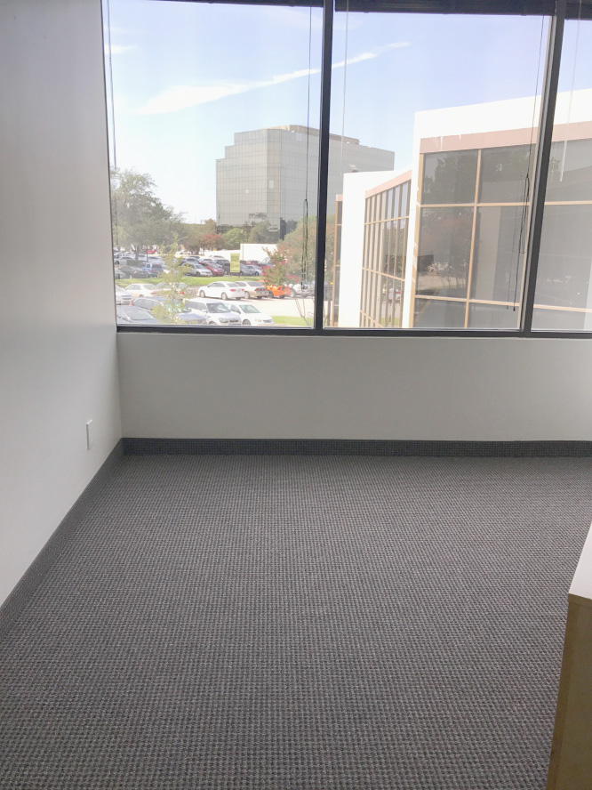 2735-2775 Villa Creek Dr - 90xB-272-sm