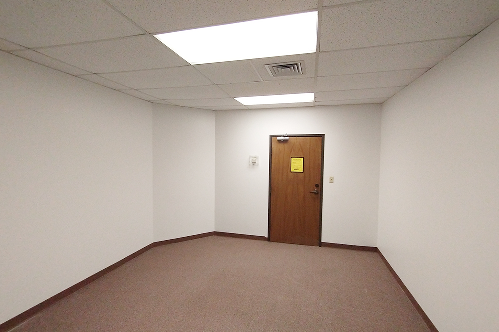 5005 W Royal Ln - 94x136-sm