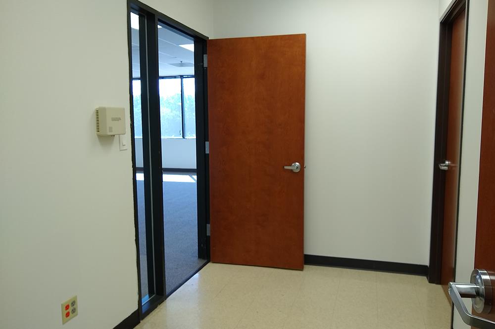 5-UIE225.01x95.jpg