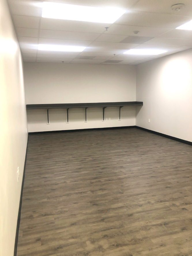 3-UIE320x95.jpg