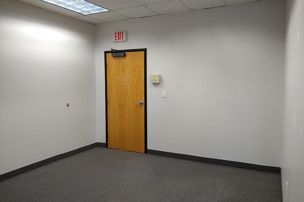 3-UIS235x95.jpg