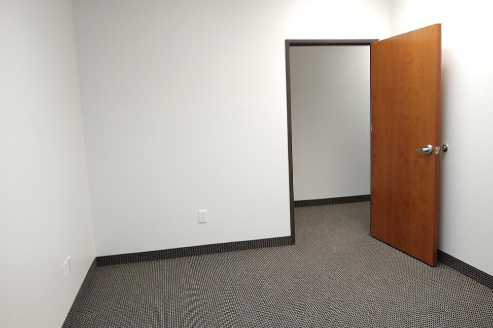 2-UIS362.01x95.jpg