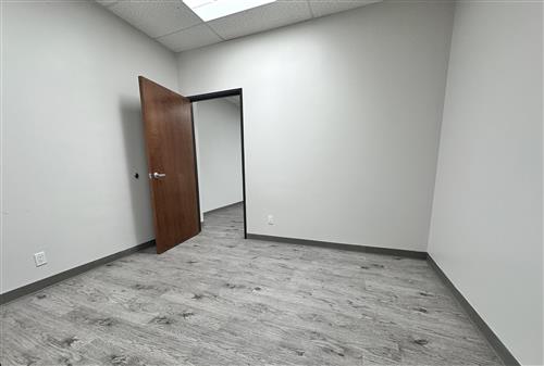 4200 South Fwy (Mall) - 98x1820-sm