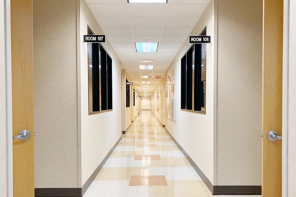 4200 South Fwy (Mall) - 98x1940-sm