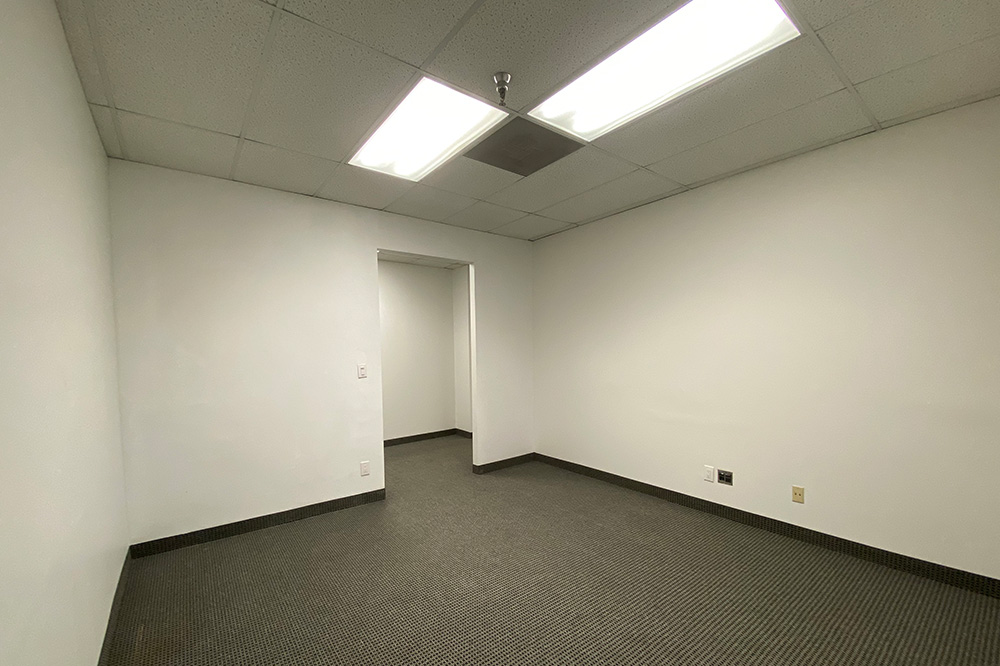 4200 South Fwy (Mall) - 98x2510-sm