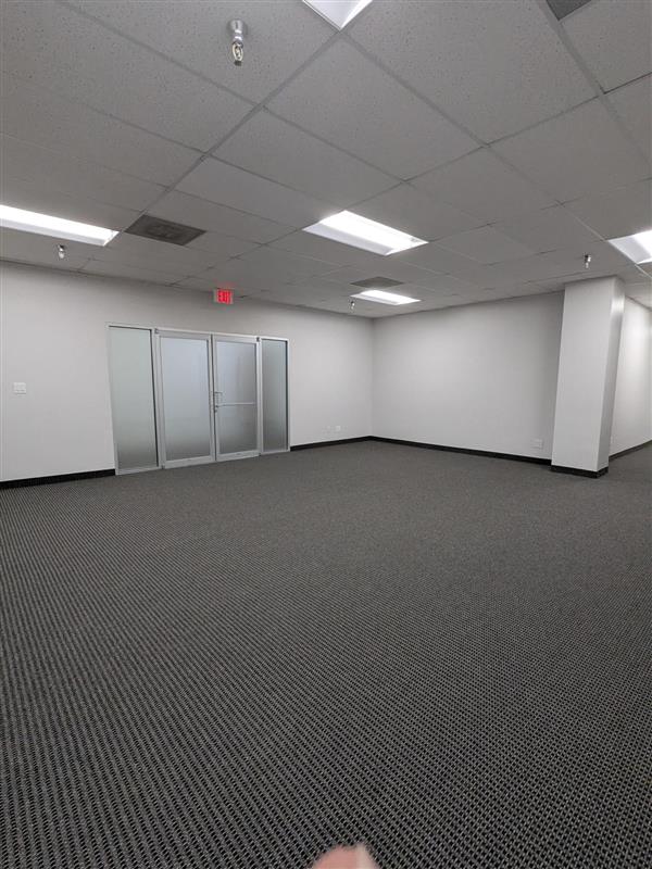 4200 South Fwy (Mall) - 98x2545-sm