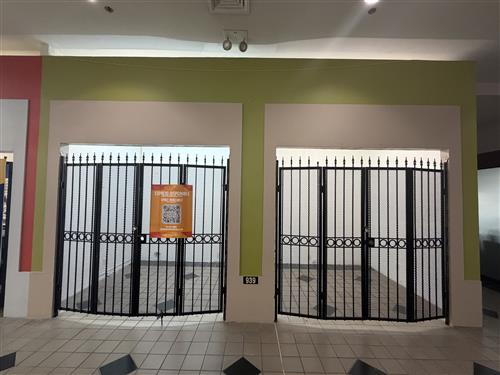 4200 South Fwy (Mall) - 98x939-sm