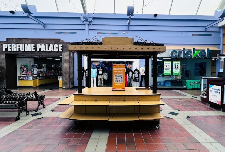 property with office space for rent at KIOSK2, 4200 South Fwy Mall, Fort Worth, TX 76115, USA