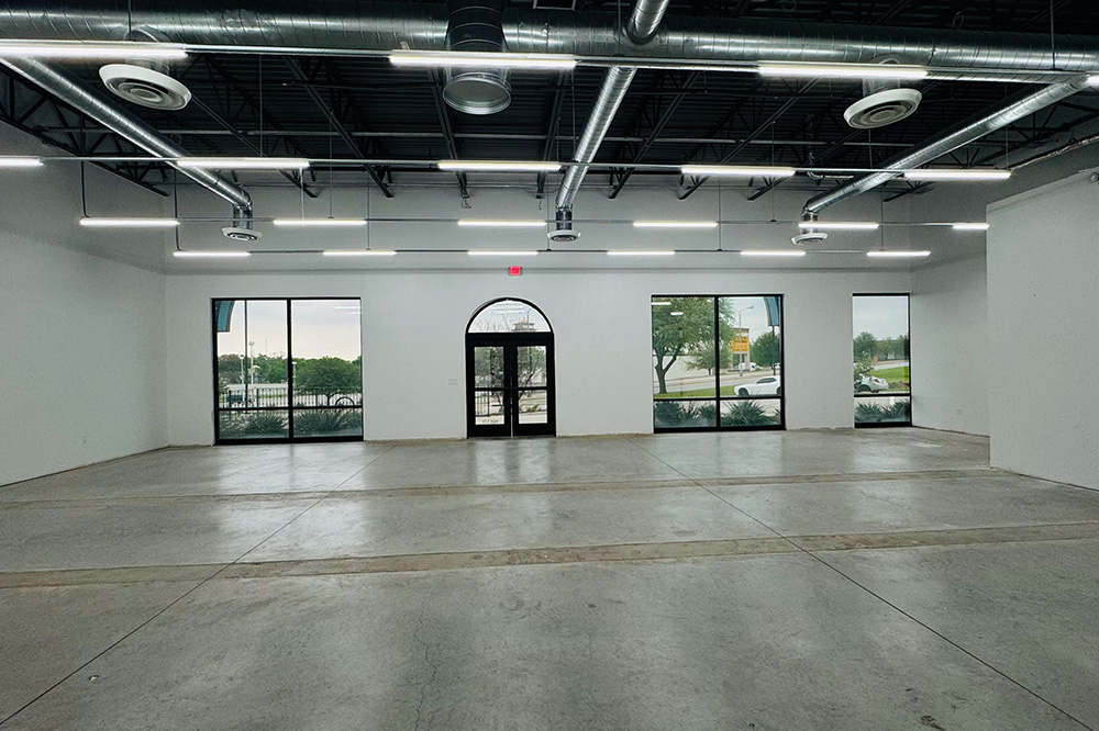 4200 South Fwy (Mall) - 98xPAD7-72-sm