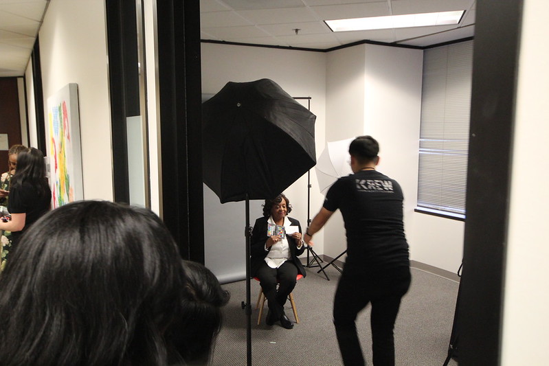 image of business networking event shoot at 6671 sw freeway