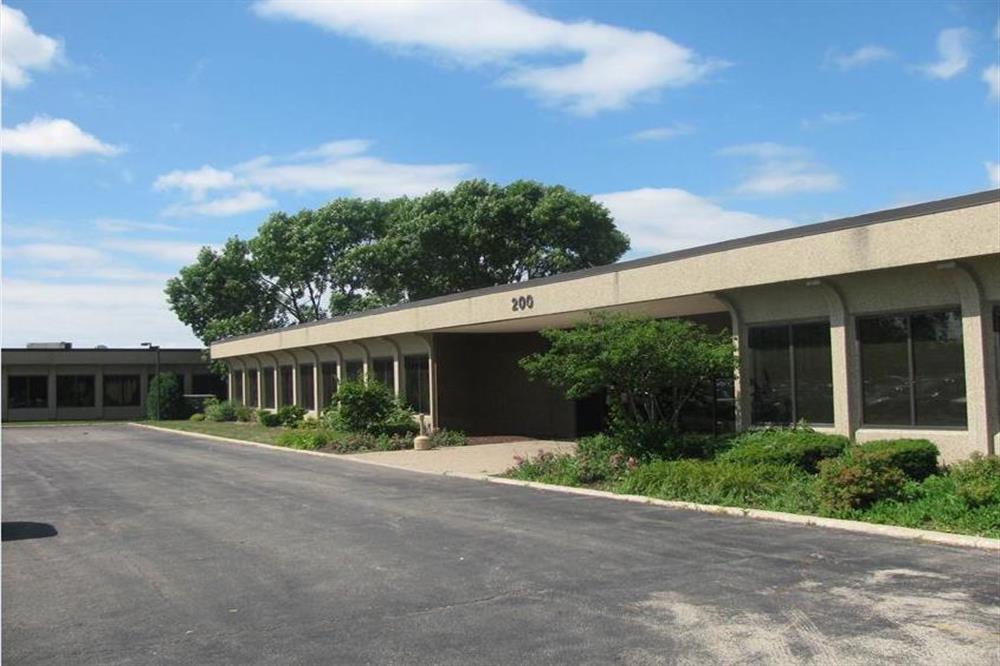 property with office space for rent at 1400 S. Wolf Rd., Wheeling, IL 60090, USA
