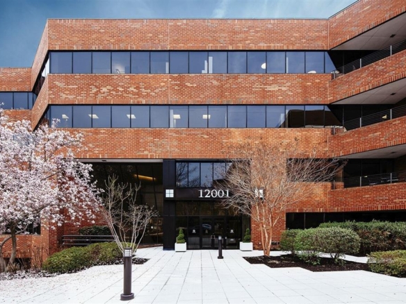 property with office space for rent at 12001 Sunrise Valley Drive, STE 400, Reston, VA 20191, USA