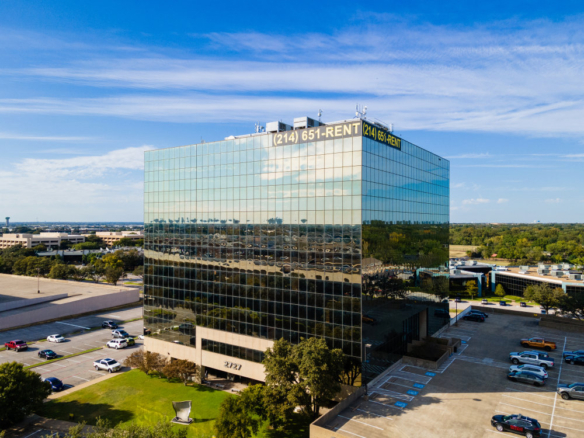 property with office space for rent at 2727 LBJ Freeway, Farmers Branch, TX 75234, USA