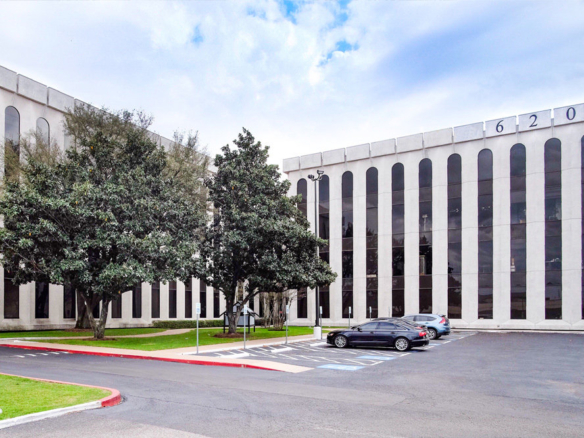 property with office space for rent at 6201 Bonhomme Road, Houston, TX 77036, USA