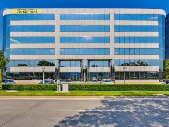 property with office space for rent at 10100 North Central Expressway, Dallas, TX 75231, USA
