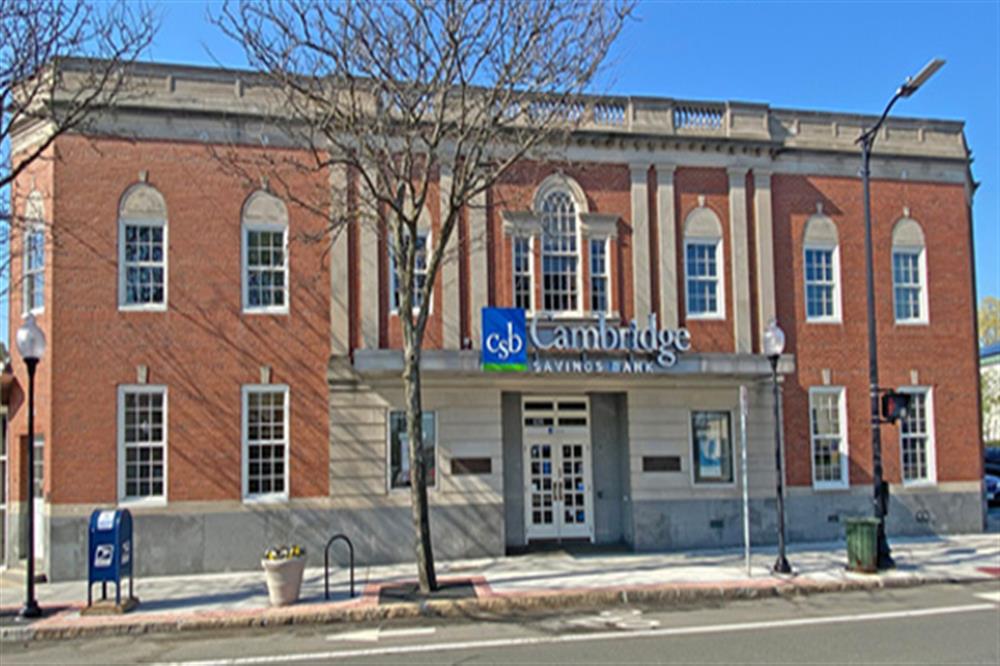 property with office space for rent at 626 Massachusetts Ave., Arlington, MA 02476, USA
