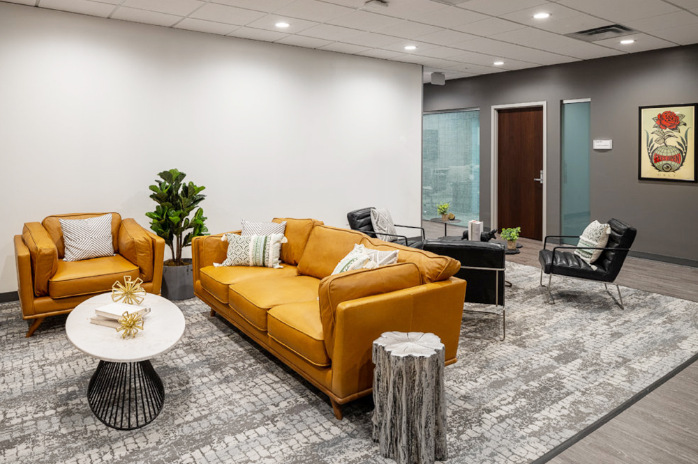 property with office space for rent at 1995 North Park Place, Atlanta, GA 30339, USA
