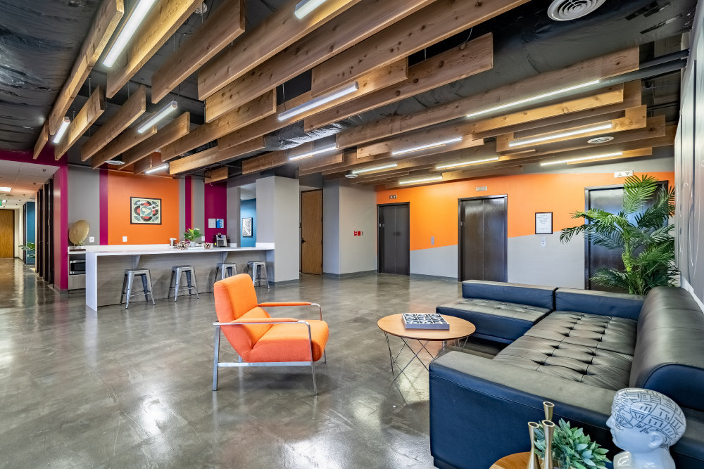 property with office space for rent at 4101 McEwen, Dallas, TX 75244, USA